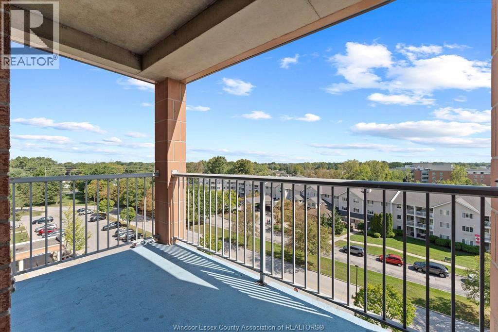 3855 Southwinds Drive Unit# 702, Windsor, Ontario  N9G 2N2 - Photo 27 - 26022226