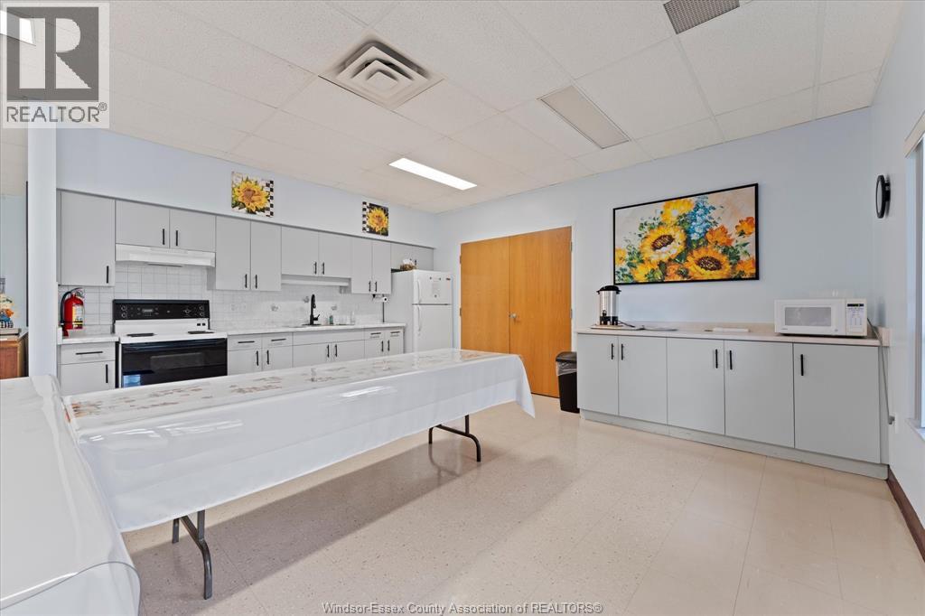 3855 Southwinds Drive Unit# 702, Windsor, Ontario  N9G 2N2 - Photo 37 - 26022226