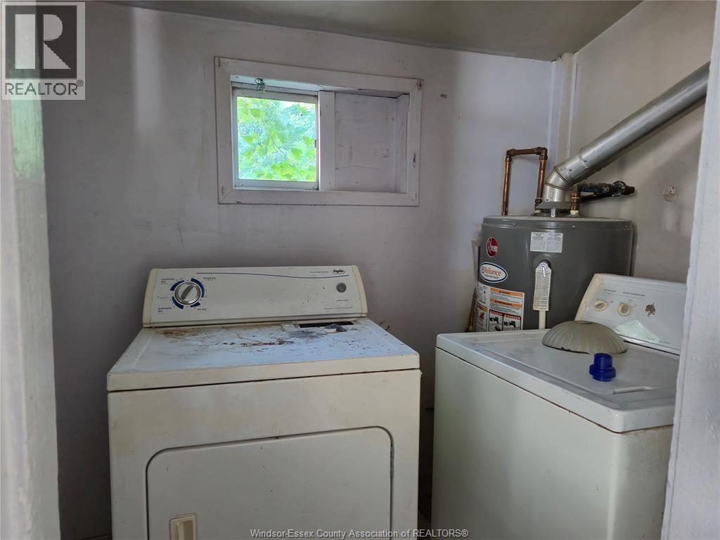 486 Bridge, Windsor, Ontario  N9B 2M4 - Photo 11 - 26022287