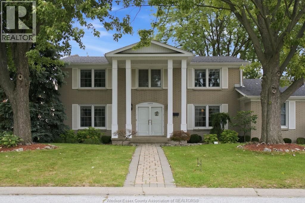 3590 HUNTINGTON AVENUE, Windsor, Ontario