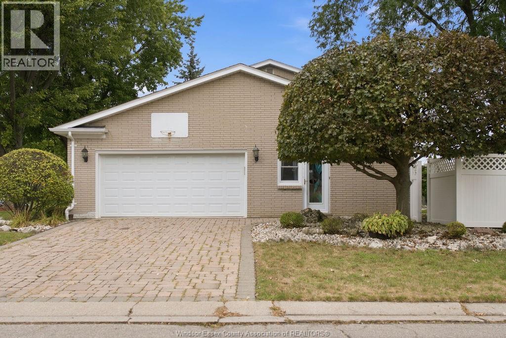 3590 Huntington Avenue, Windsor, Ontario  N9E 3M8 - Photo 3 - 26022234