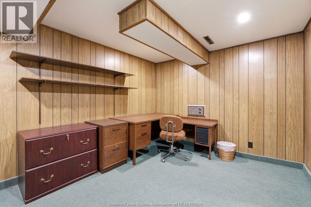 3590 Huntington Avenue, Windsor, Ontario  N9E 3M8 - Photo 41 - 26022234