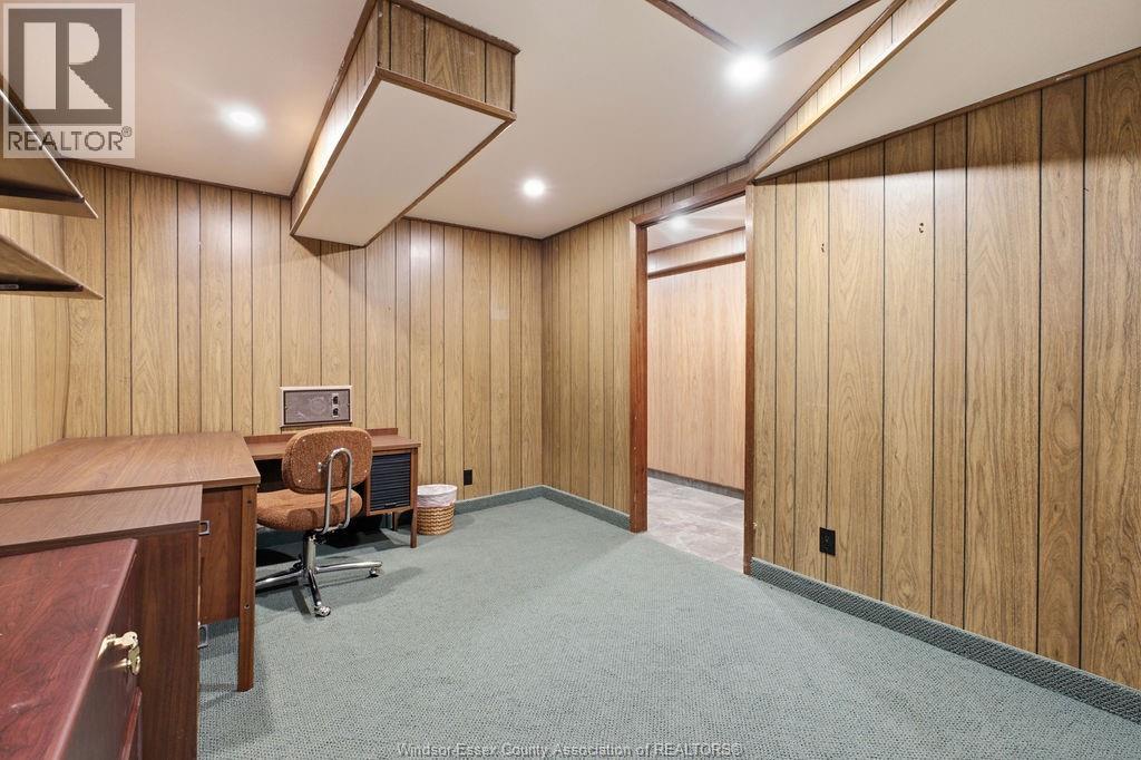 3590 Huntington Avenue, Windsor, Ontario  N9E 3M8 - Photo 42 - 26022234