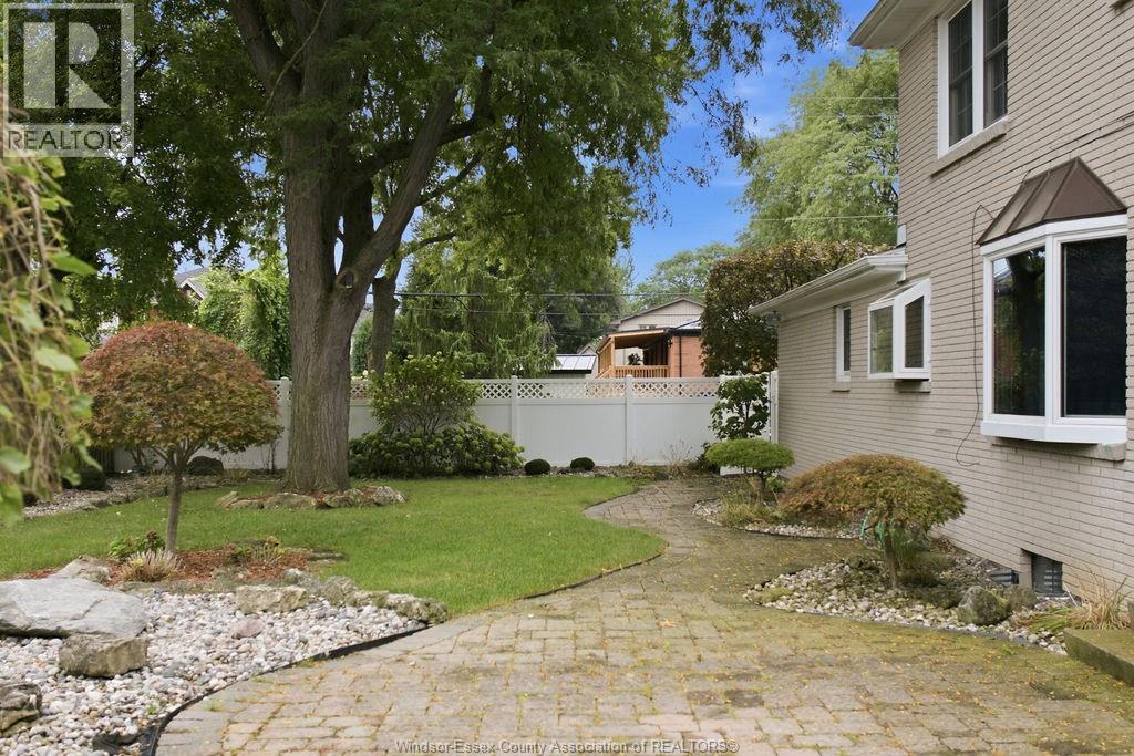 3590 Huntington Avenue, Windsor, Ontario  N9E 3M8 - Photo 43 - 26022234