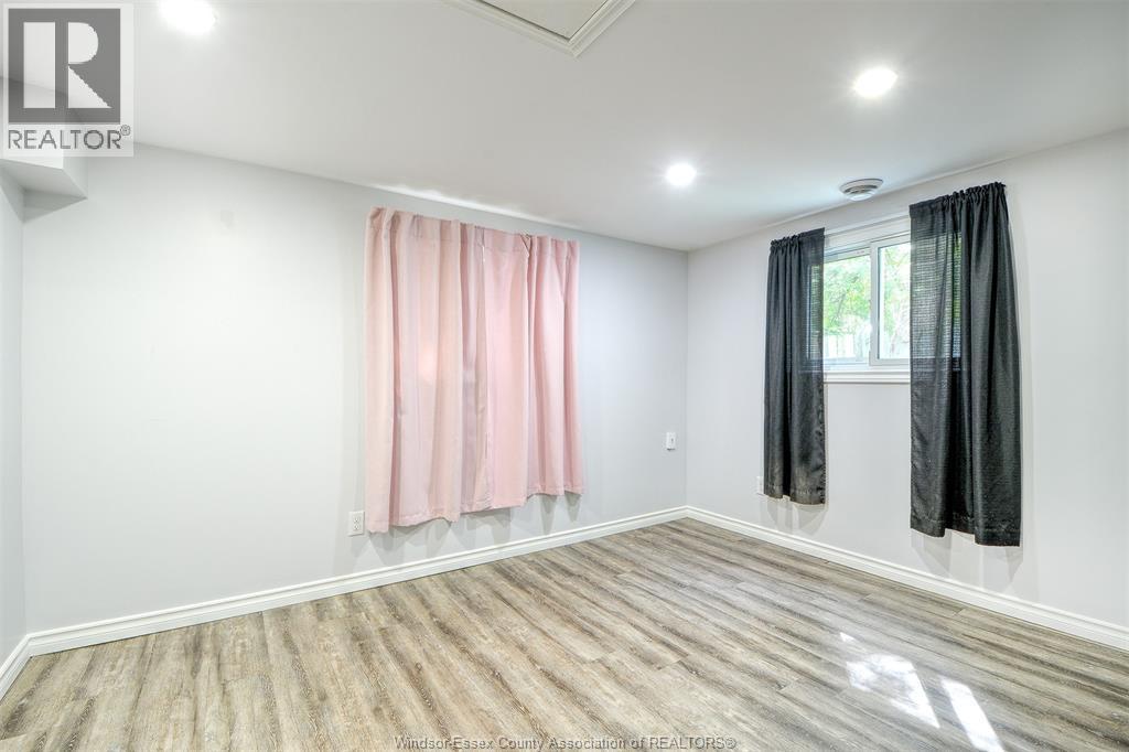 233 Centre Street East, Harrow, Ontario  N0R 1G0 - Photo 21 - 26022293