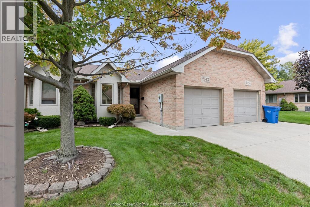 2642 Norfolk Pines Crescent Unit# 15, Windsor, Ontario  N9E 4S5 - Photo 2 - 26022292