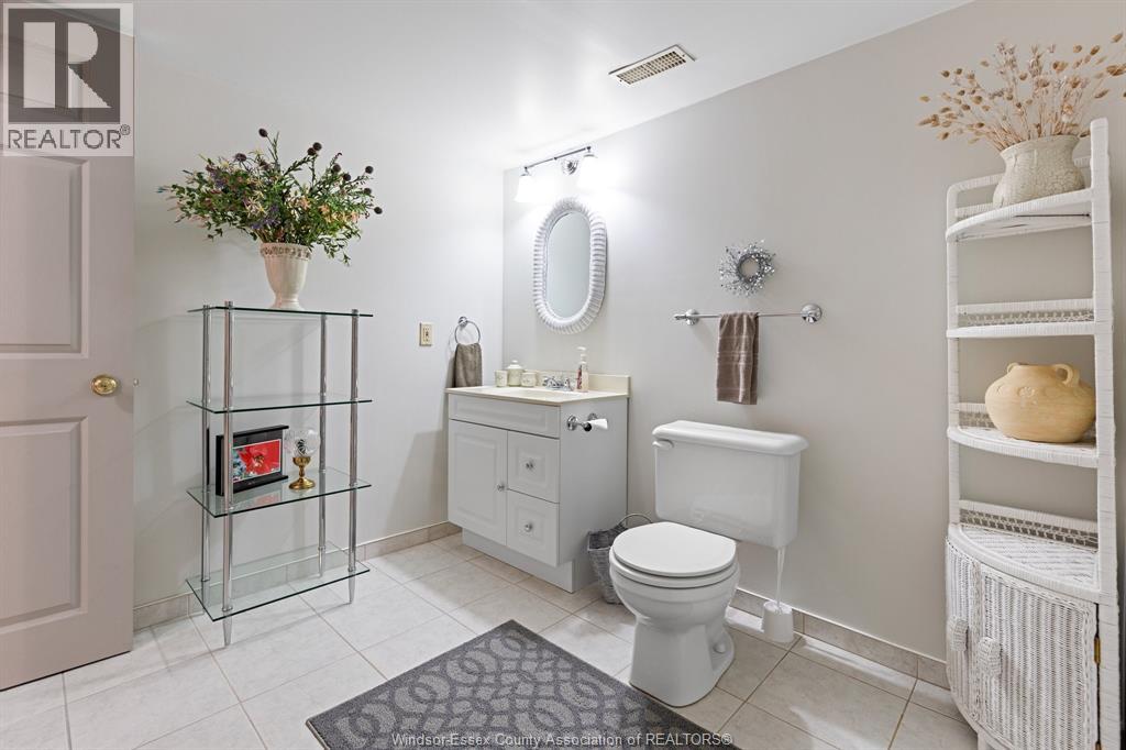 2642 Norfolk Pines Crescent Unit# 15, Windsor, Ontario  N9E 4S5 - Photo 22 - 26022292