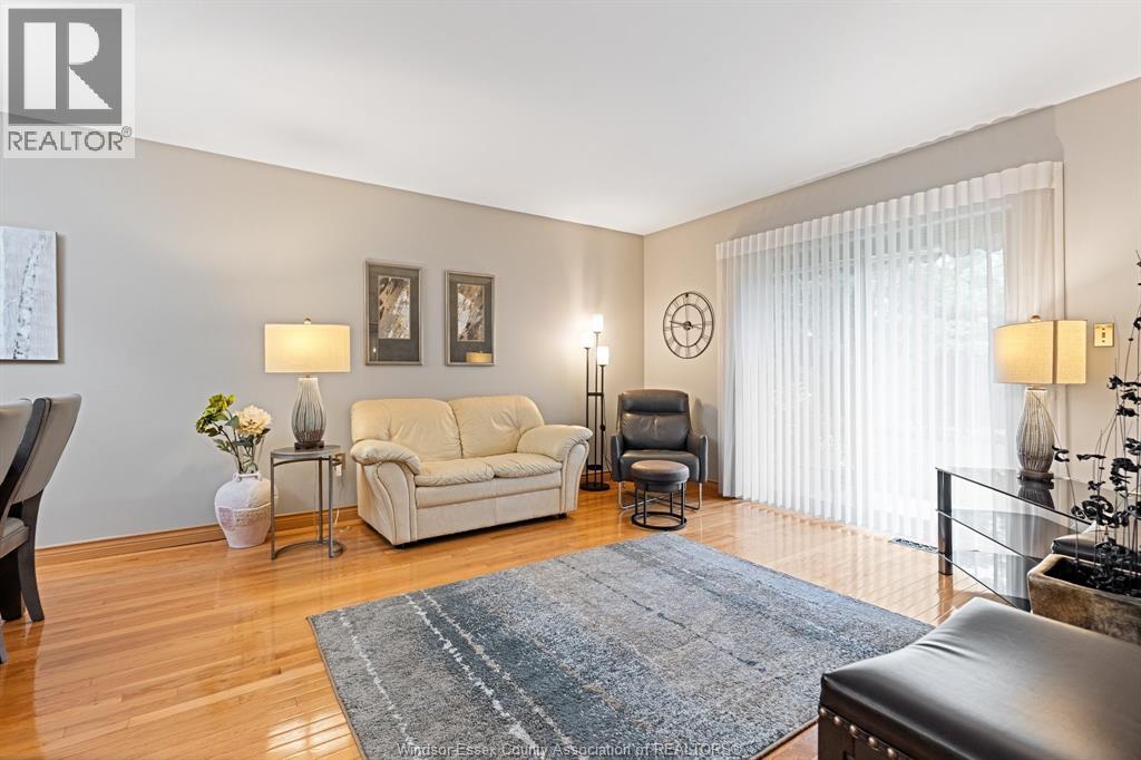 2642 Norfolk Pines Crescent Unit# 15, Windsor, Ontario  N9E 4S5 - Photo 4 - 26022292