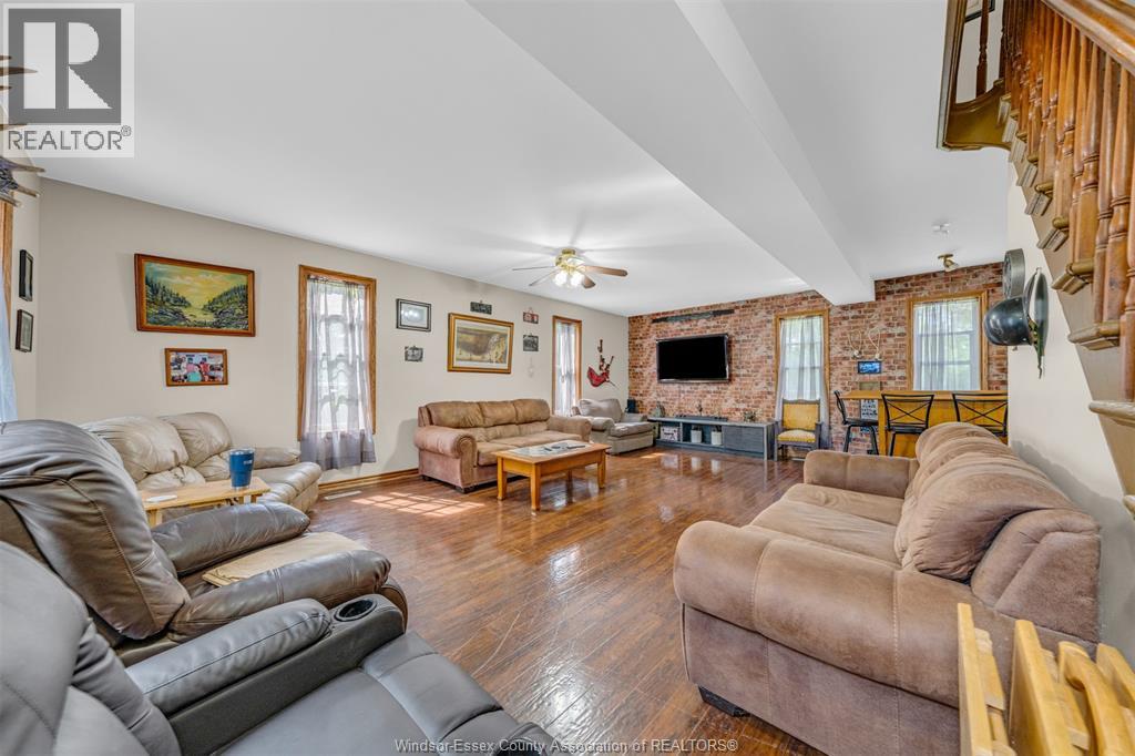 125 Mersea Rd 5, Leamington, Ontario  N8H 3V5 - Photo 3 - 26022301