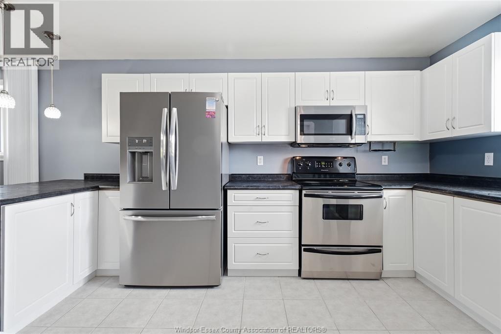 2385 Gatwick, Windsor, Ontario  N8P 1Y7 - Photo 14 - 26022299