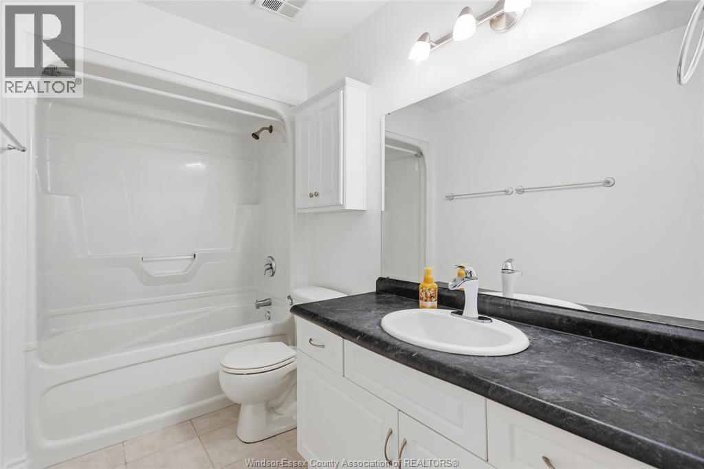 2385 Gatwick, Windsor, Ontario  N8P 1Y7 - Photo 23 - 26022299