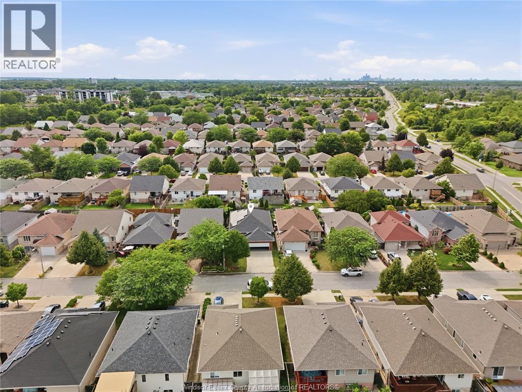 2385 Gatwick, Windsor, Ontario  N8P 1Y7 - Photo 6 - 26022299