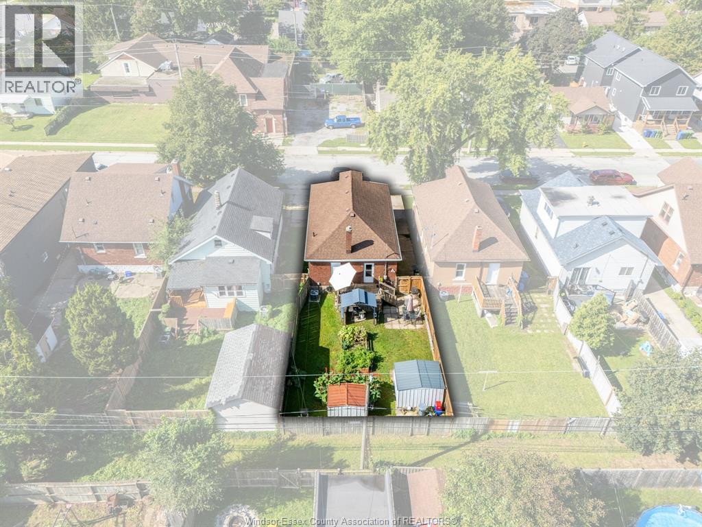 1052 Felix Avenue, Windsor, Ontario  N9C 3L5 - Photo 7 - 26022300