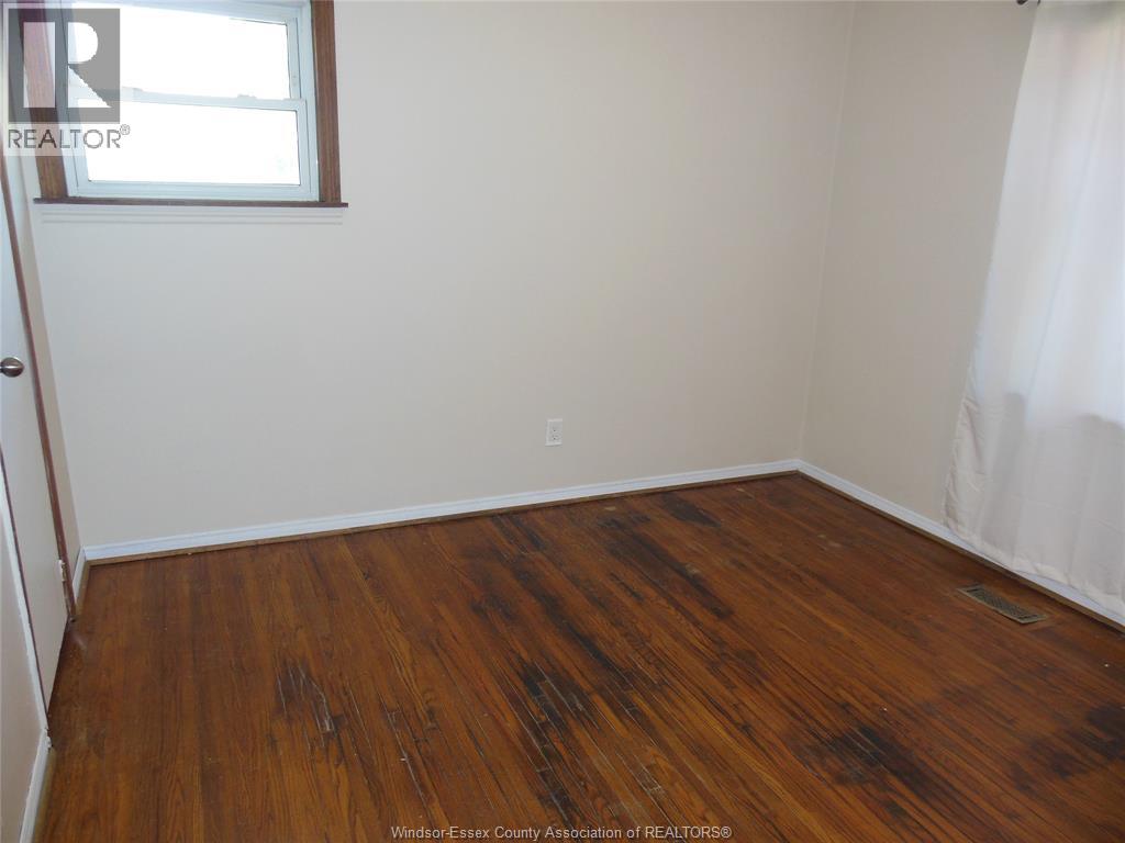 1105 Harrison, Windsor, Ontario  N9C 3J4 - Photo 6 - 26022319