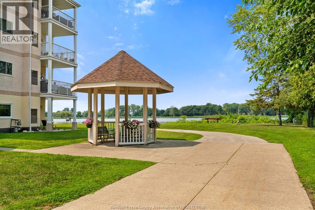 40 Adams Lane Unit# 214, Lasalle, Ontario  N9J 3R4 - Photo 8 - 26022308