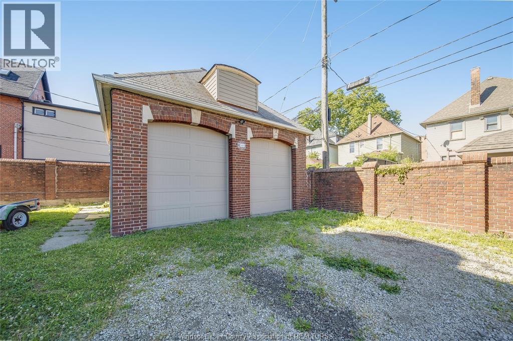 801 Victoria Avenue, Windsor, Ontario  N9A 4N5 - Photo 5 - 26022289