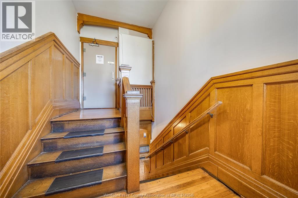 801 Victoria Avenue, Windsor, Ontario  N9A 4N5 - Photo 30 - 26022286