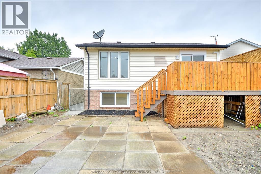 1411 Bayswater Crescent, Windsor, Ontario  N8S 4K4 - Photo 23 - 26022283