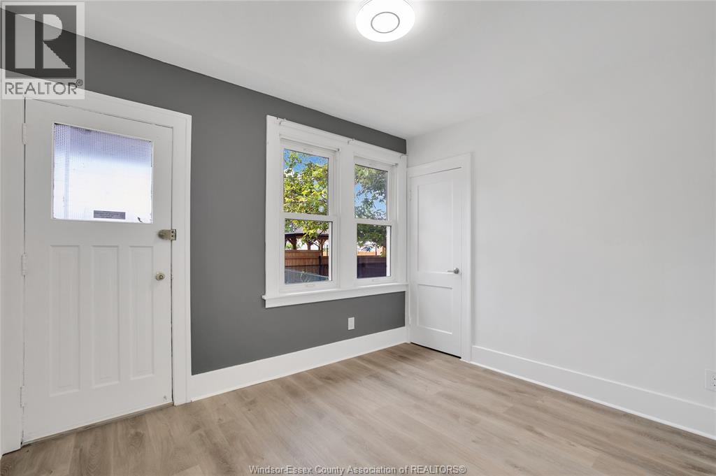 747 Niagara Street, Windsor, Ontario  N9A 3T5 - Photo 19 - 26022336