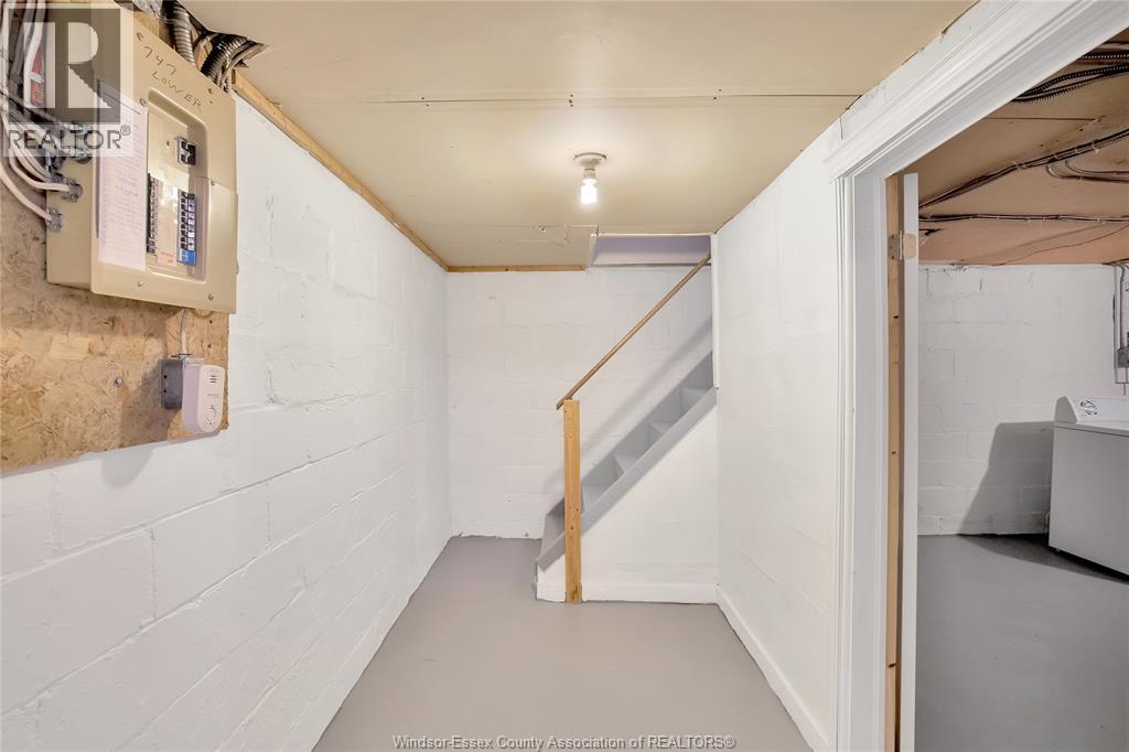 747 Niagara Street, Windsor, Ontario  N9A 3T5 - Photo 28 - 26022336