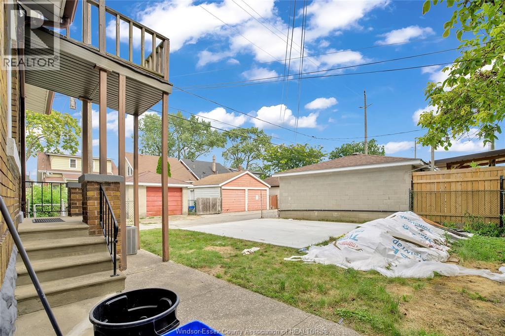 747 Niagara Street, Windsor, Ontario  N9A 3T5 - Photo 4 - 26022336