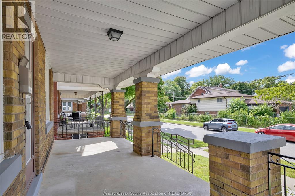 747 Niagara Street, Windsor, Ontario  N9A 3T5 - Photo 7 - 26022336