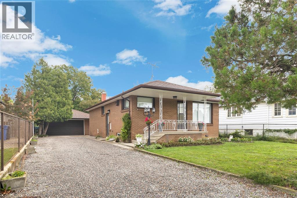 2680 Jos St. Louis, Windsor, Ontario  N8T 2M6 - Photo 1 - 26022317