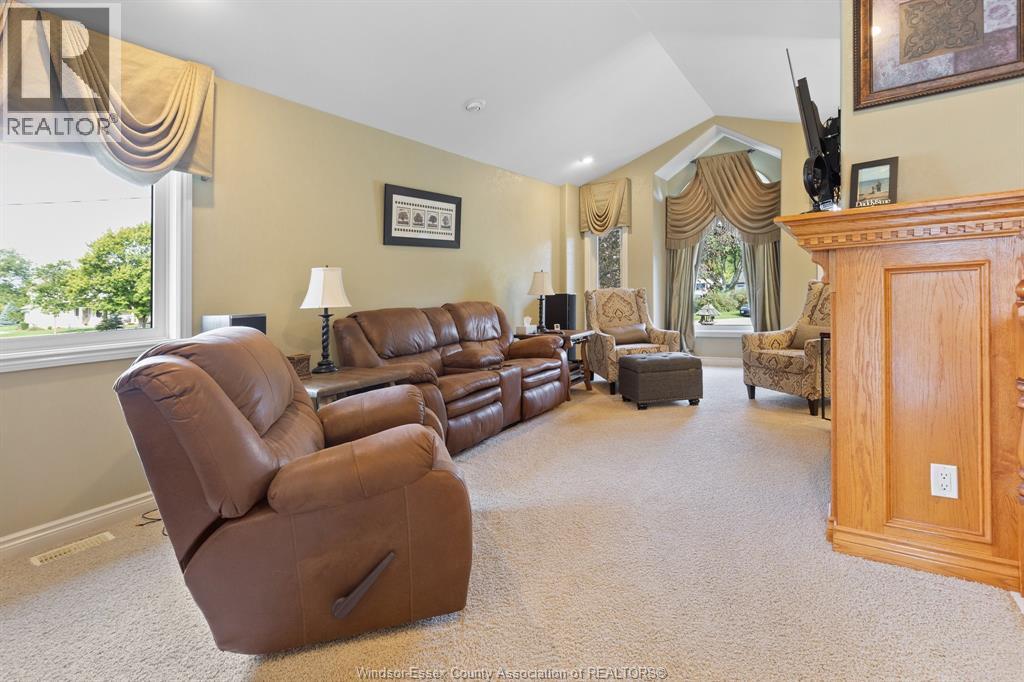 1315 St. Clair Road, Lakeshore, Ontario  N0R 1N0 - Photo 4 - 26022335