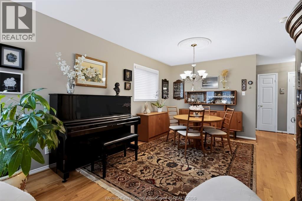 43 Springview Drive, Brampton, Ontario  L6X 4M3 - Photo 11 - 26022345