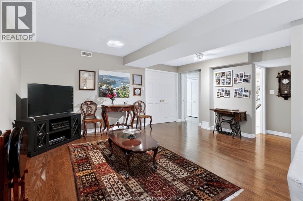 43 Springview Drive, Brampton, Ontario  L6X 4M3 - Photo 32 - 26022345