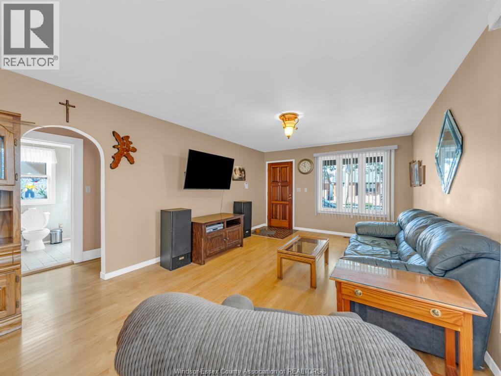 1488 Pierre Avenue, Windsor, Ontario  N8X 4P3 - Photo 5 - 26022361