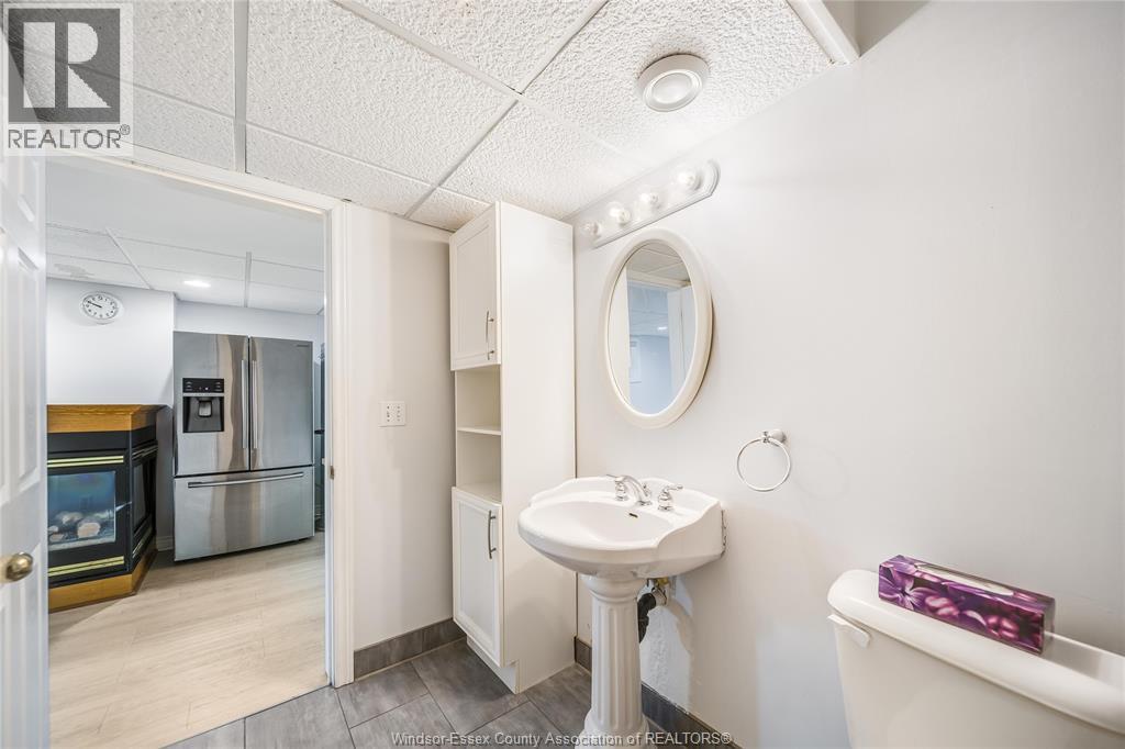 1559 Chateau Avenue Unit# Lower, Windsor, Ontario  N8P 1M3 - Photo 14 - 26022324