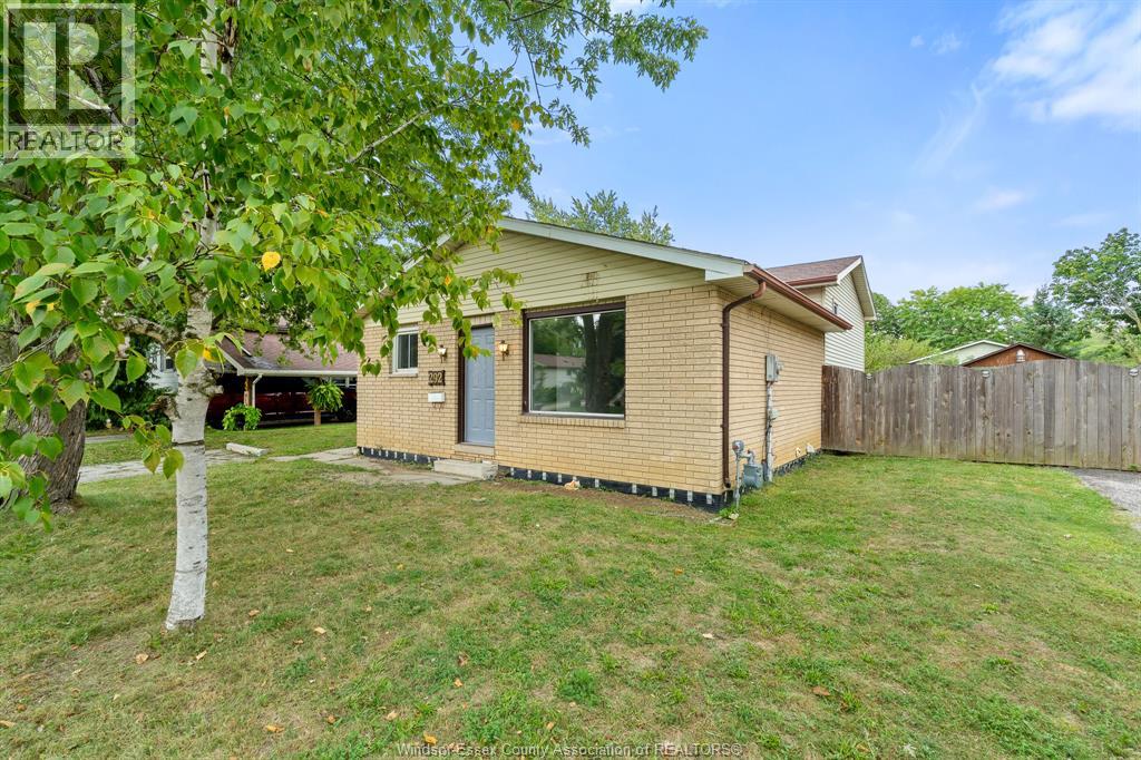 292 Kelly St, Essex, Ontario  N8M 1V3 - Photo 7 - 26022323