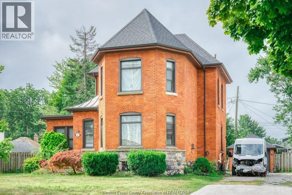 48 Clark Street West, Leamington, Ontario  N8H 1E7 - Photo 3 - 26022366