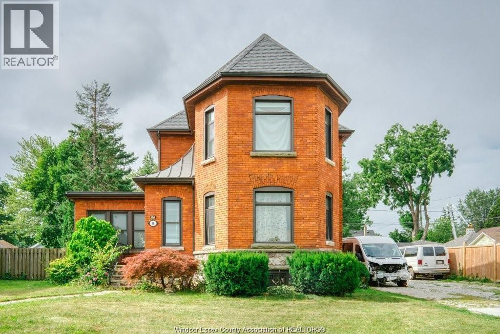 48 Clark Street West, Leamington, Ontario  N8H 1E7 - Photo 4 - 26022366