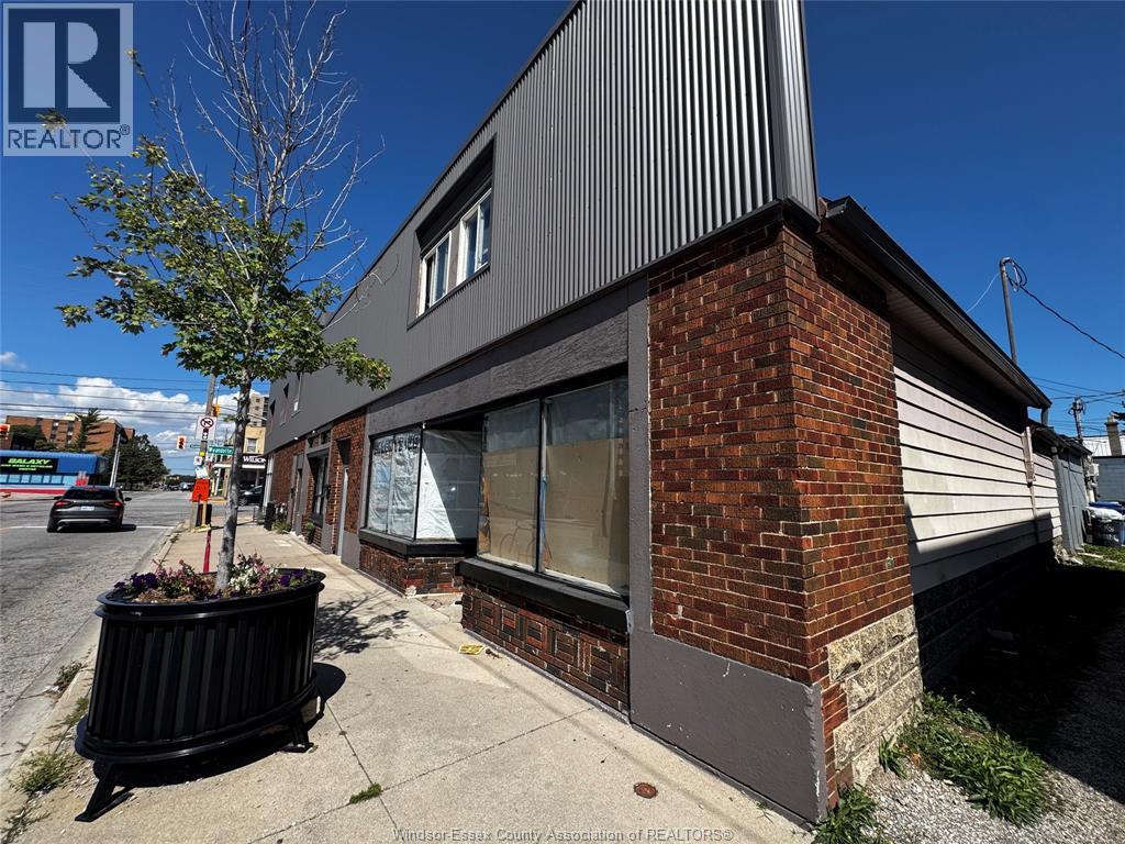 4705-4729 Wyandotte Street East, Windsor, Ontario  N8Y 1H8 - Photo 4 - 26022359