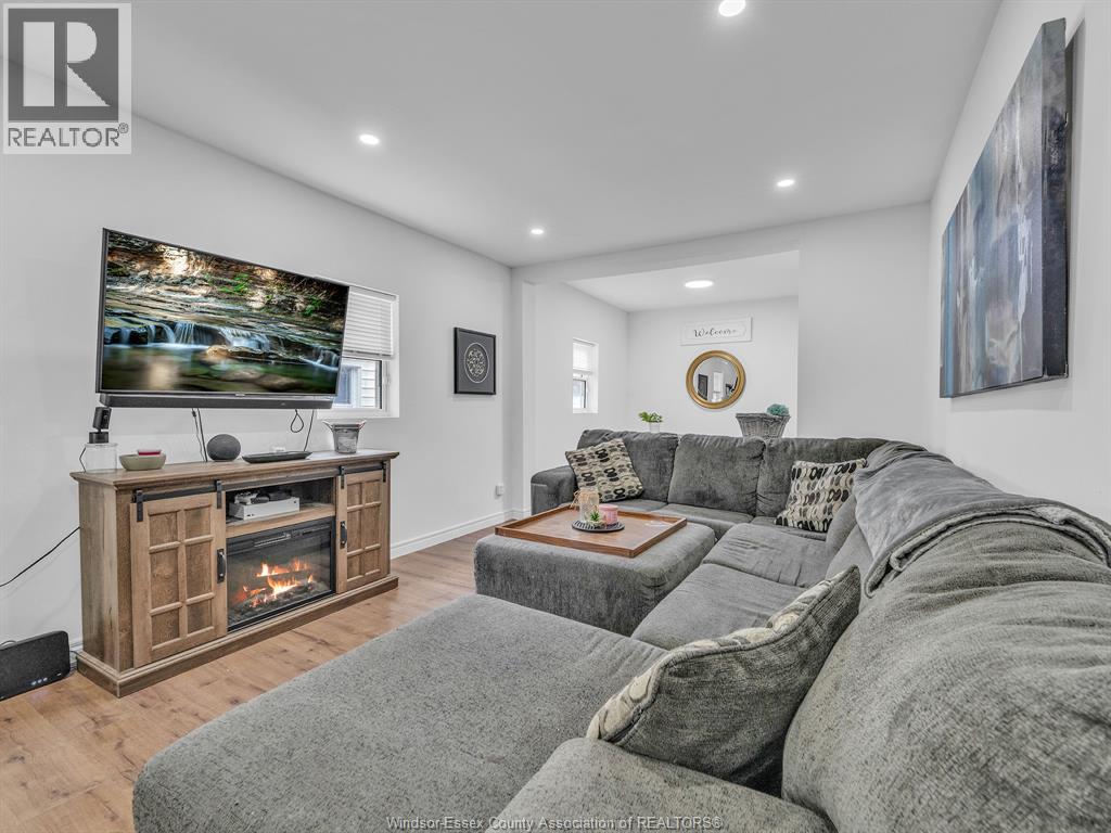 431 Wellington, Windsor, Ontario  N9A 5J3 - Photo 11 - 26022367