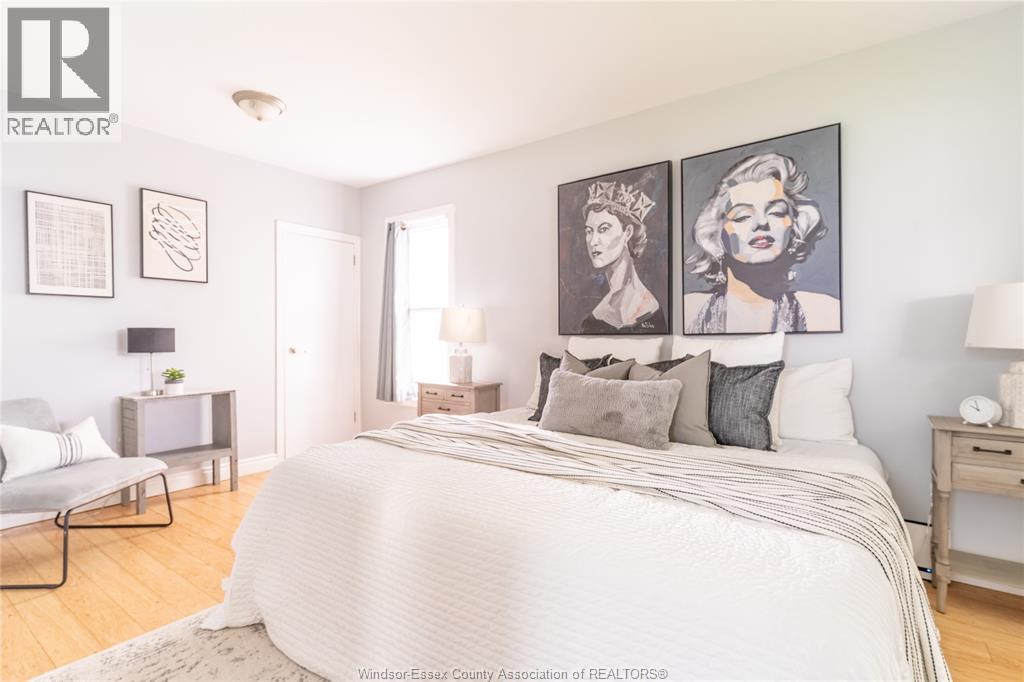 1015 Oak, Windsor, Ontario  N9A 5G5 - Photo 6 - 26022352