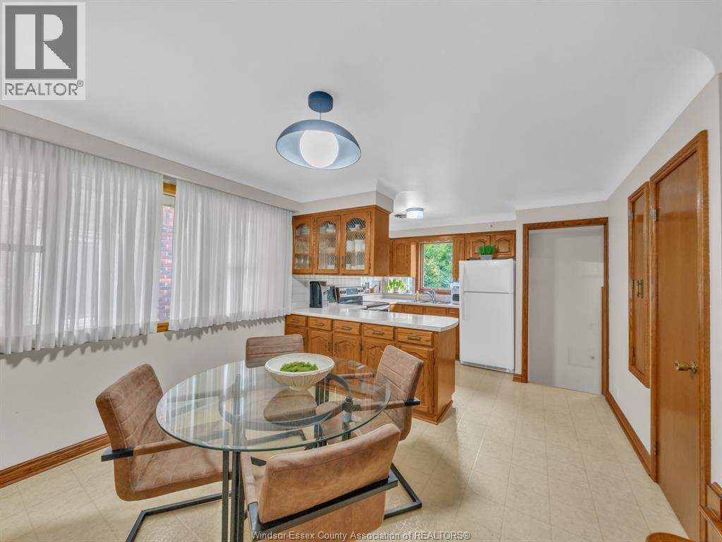 273 Villaire, Windsor, Ontario  N8S 2J1 - Photo 11 - 26022312