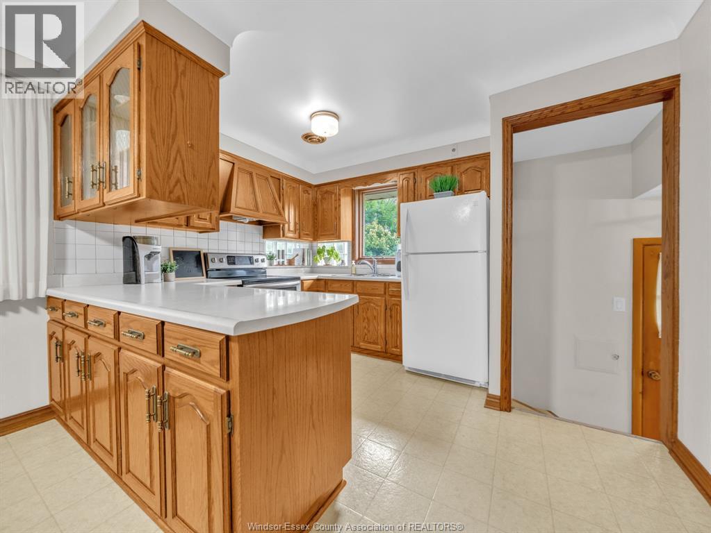 273 Villaire, Windsor, Ontario  N8S 2J1 - Photo 12 - 26022312
