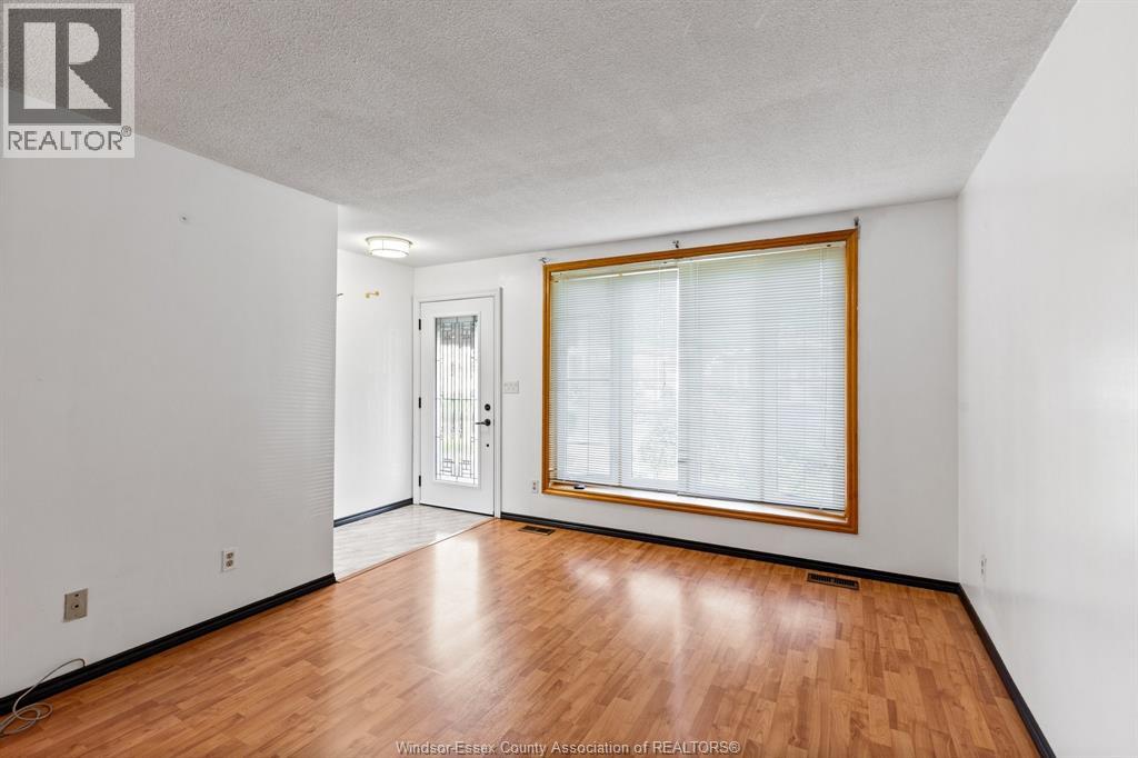 2780 Garvey, Windsor, Ontario  N8W 4X6 - Photo 4 - 26022307