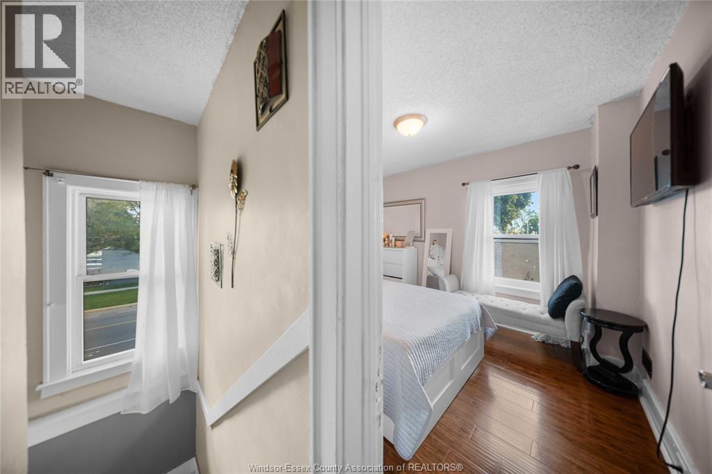 908 Oak Street, Windsor, Ontario  N9A 5G2 - Photo 21 - 26022368