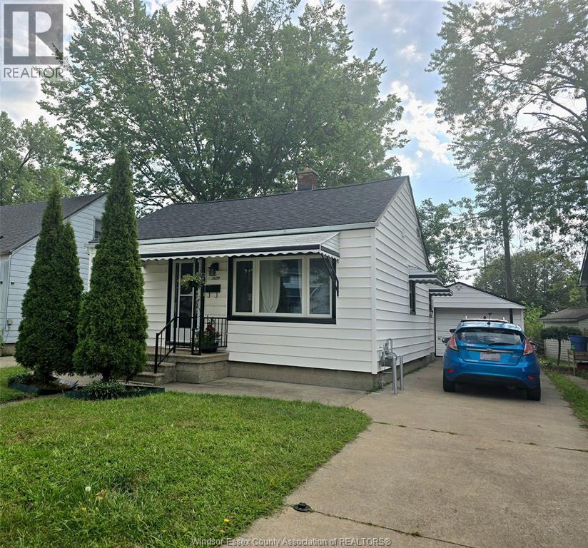3639 Matchett Road, Windsor, Ontario  N9C 2A1 - Photo 1 - 26022383