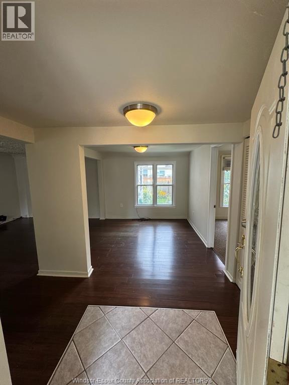 425 Chilver Road, Windsor, Ontario  N8Y 2J8 - Photo 4 - 26022371