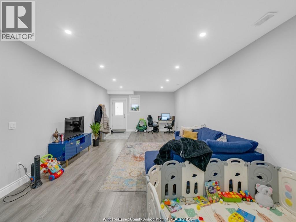 2277 Northway Avenue, Windsor, Ontario  N9B 3Y3 - Photo 16 - 26022162
