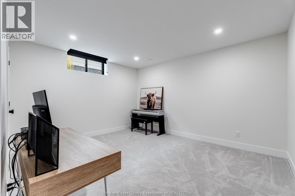3 Sunningdale Drive, Leamington, Ontario  N8H 0C5 - Photo 32 - 26022389