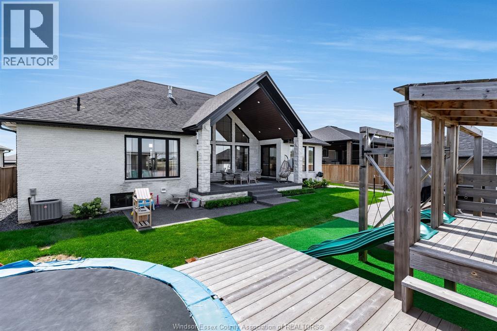 3 Sunningdale Drive, Leamington, Ontario  N8H 0C5 - Photo 45 - 26022389