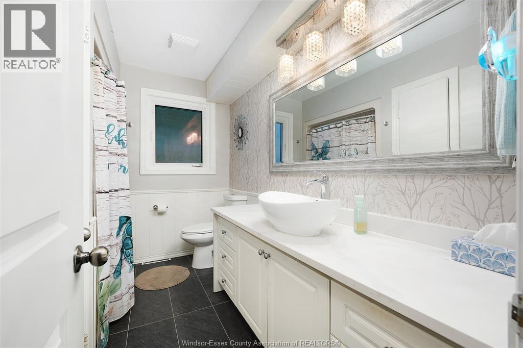 205 Gosfield Townline East, Essex, Ontario  N8M 2R8 - Photo 21 - 26021325