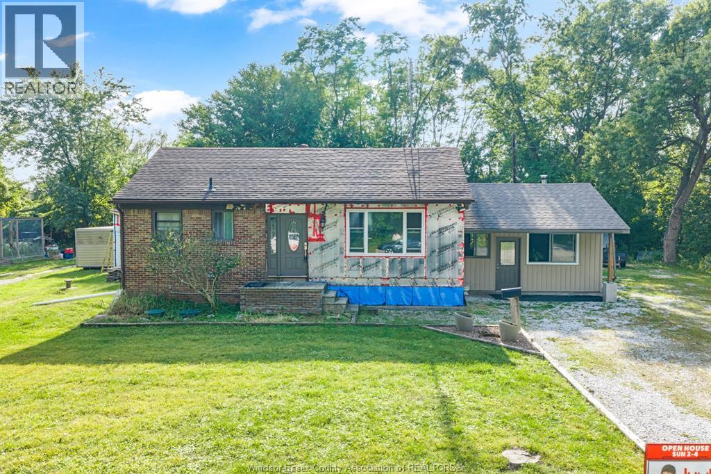 2125 Betts, Windsor, Ontario  N9B 3P5 - Photo 1 - 26021738