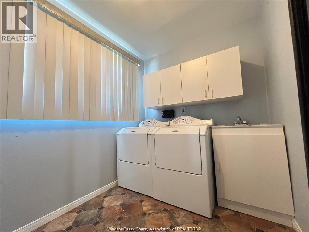 2550 Windermere, Windsor, Ontario  N8W 2T4 - Photo 19 - 26022416